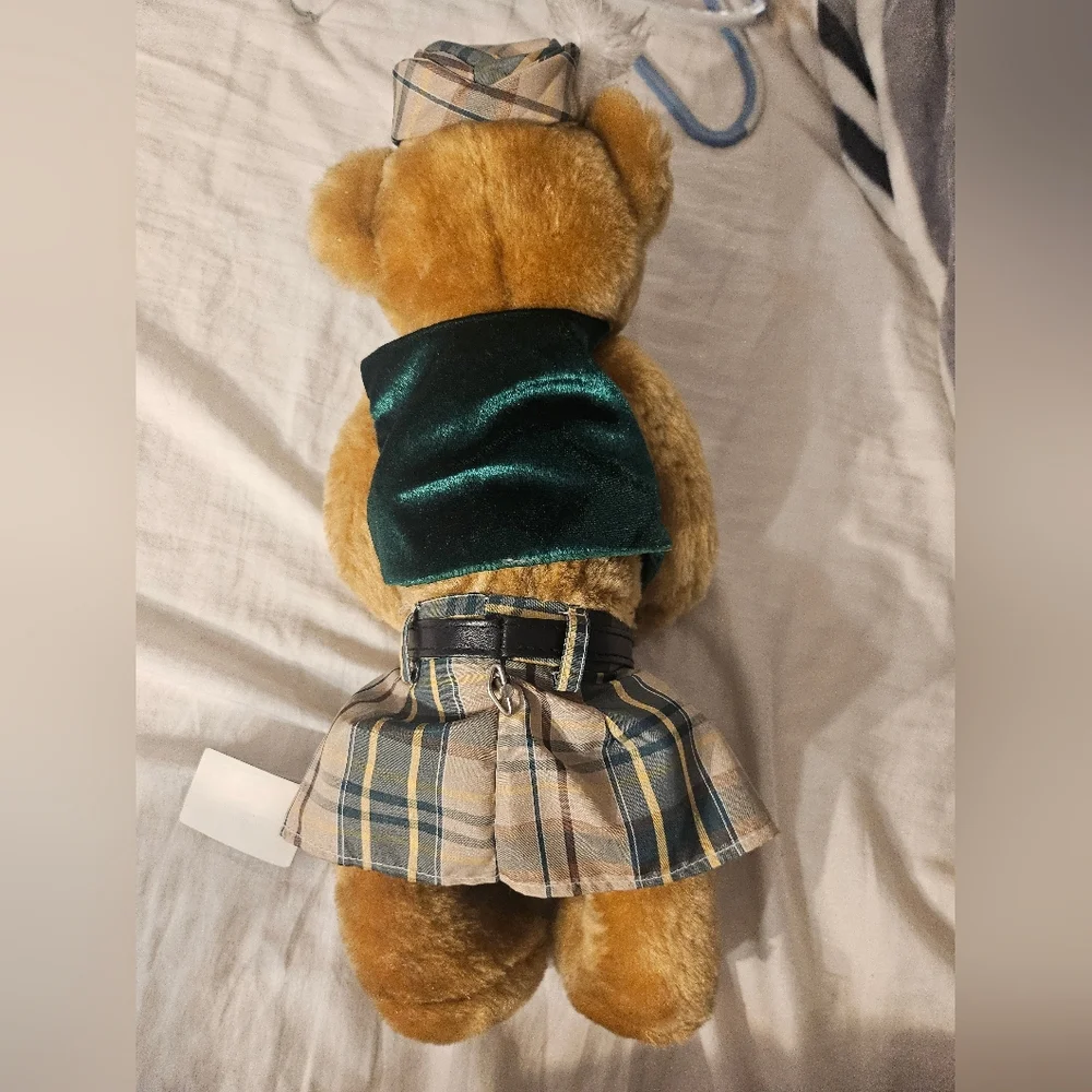Tender Hearted Collectibles Plush Bear Irish‎ Bagpipes Windup Musical